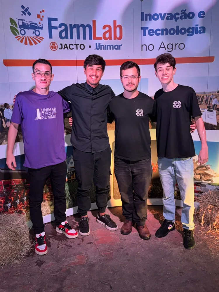 Equipe GaekWare nos bastidores